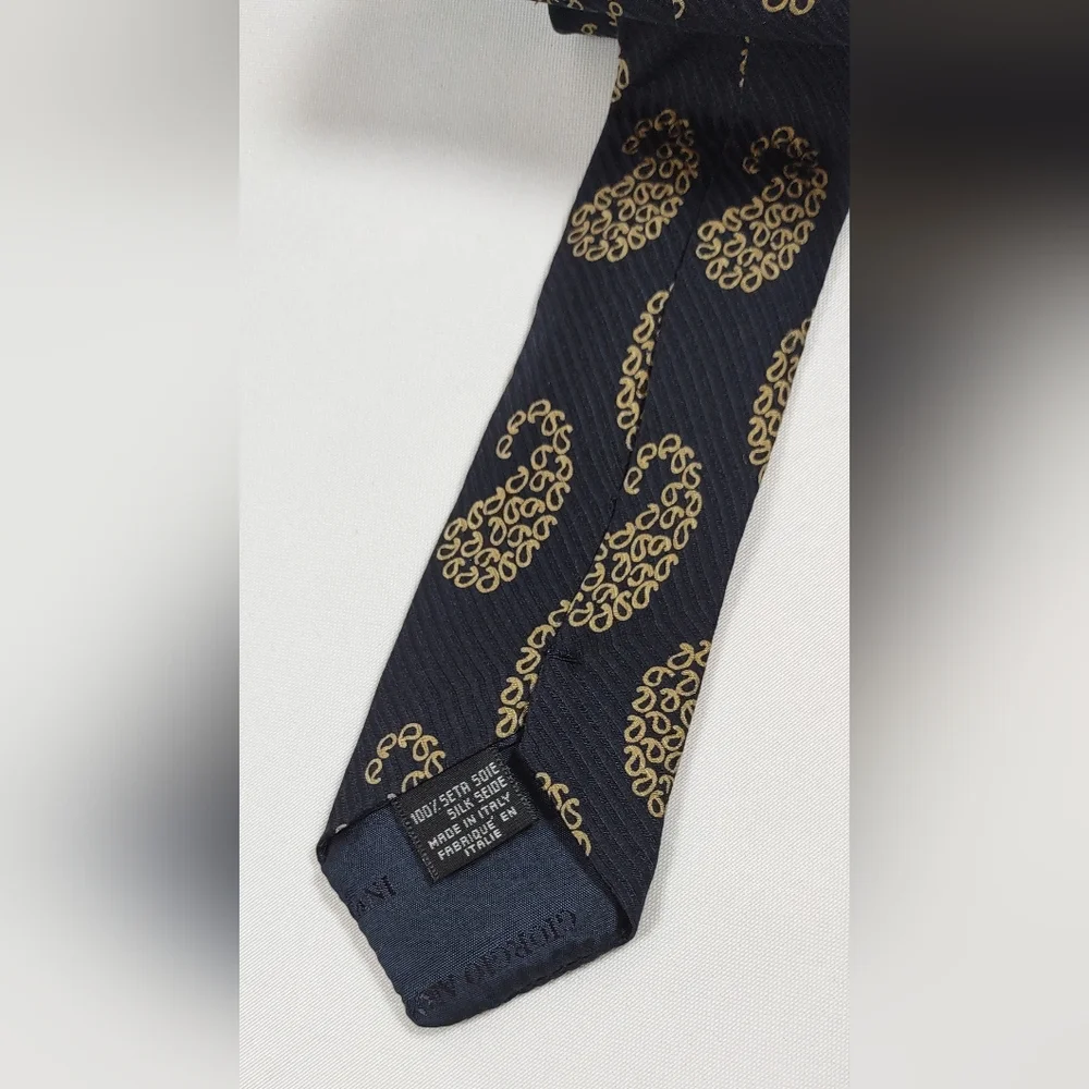 Giorgio Armani Cravatte Dark Blue Tie with Gold Paisley Pattern